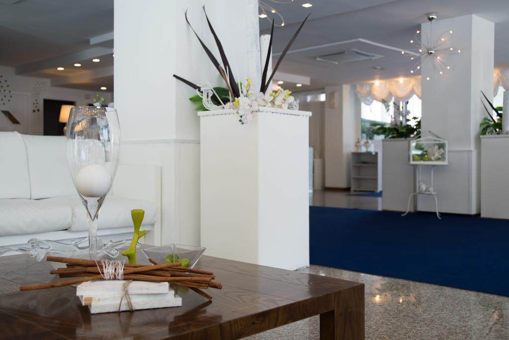 Hotel Bel Air 리치오네 외부 사진