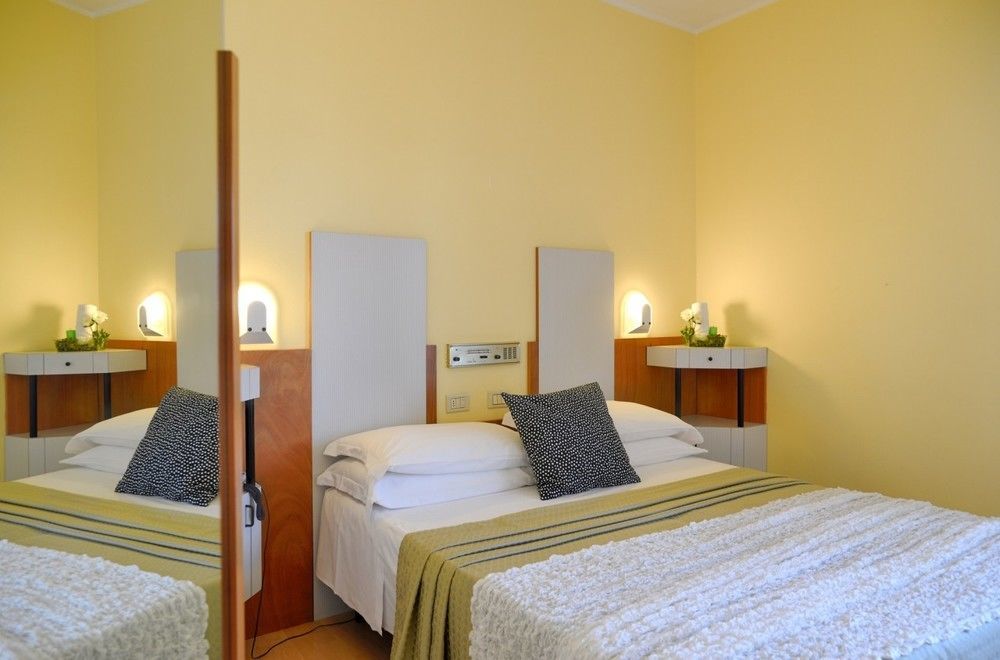 Hotel Bel Air 리치오네 외부 사진